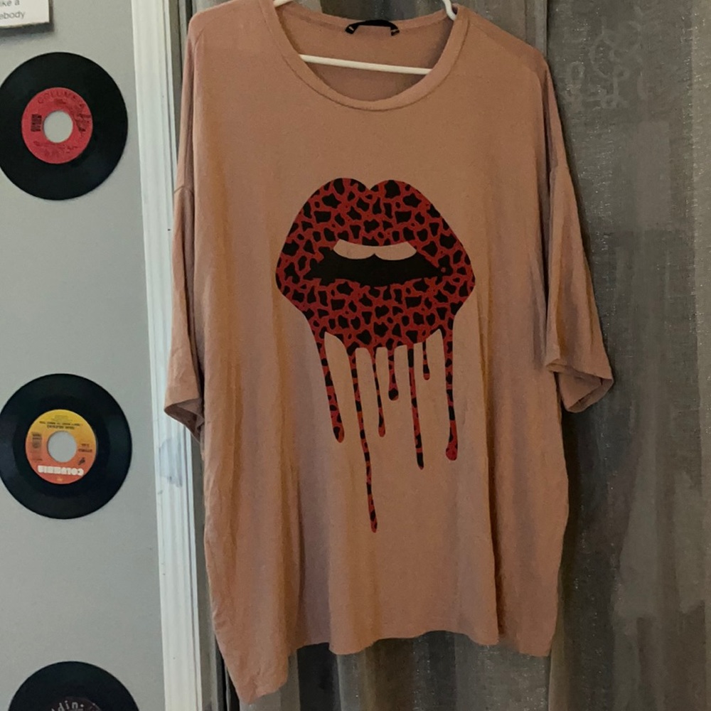 T shirt